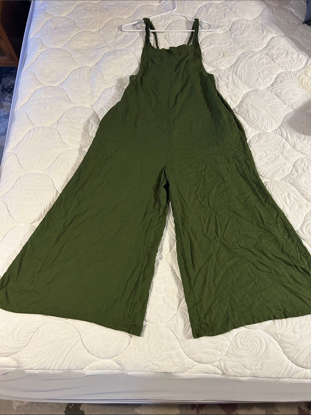 Haute Hippie Olive Wide-Leg Jumpsuit with Adjustable Straps Size Medium